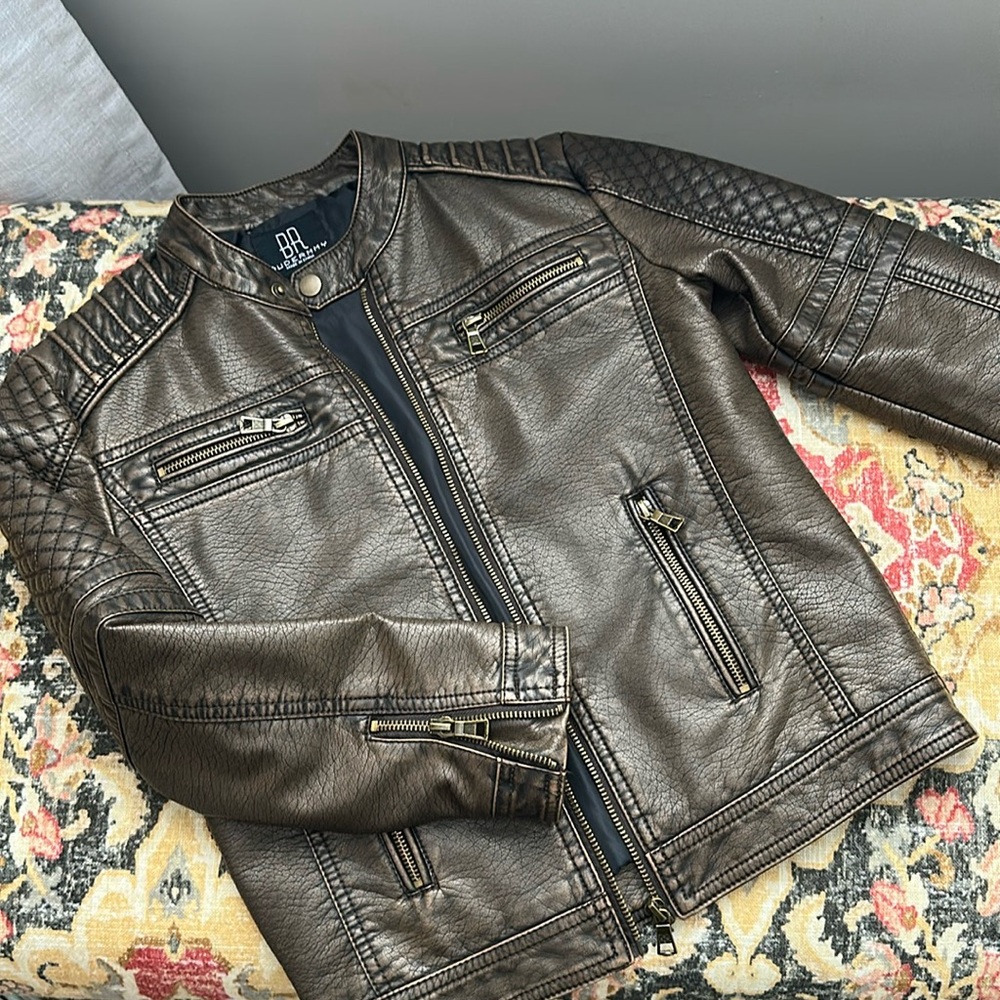 EUC boys faux leather moto jacket size 9-10